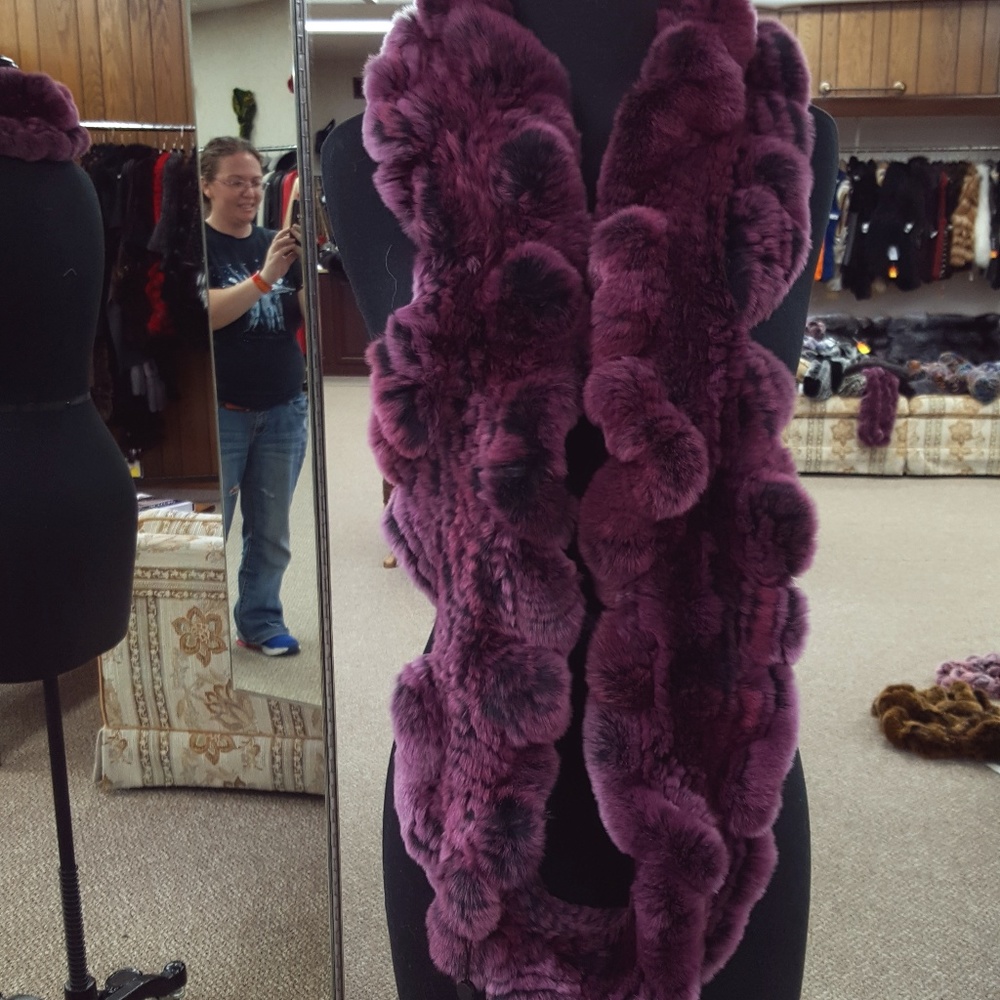 Knitted Ruffled Rex Rabbit Fur Infinity Scarf - Picture 3 of 3